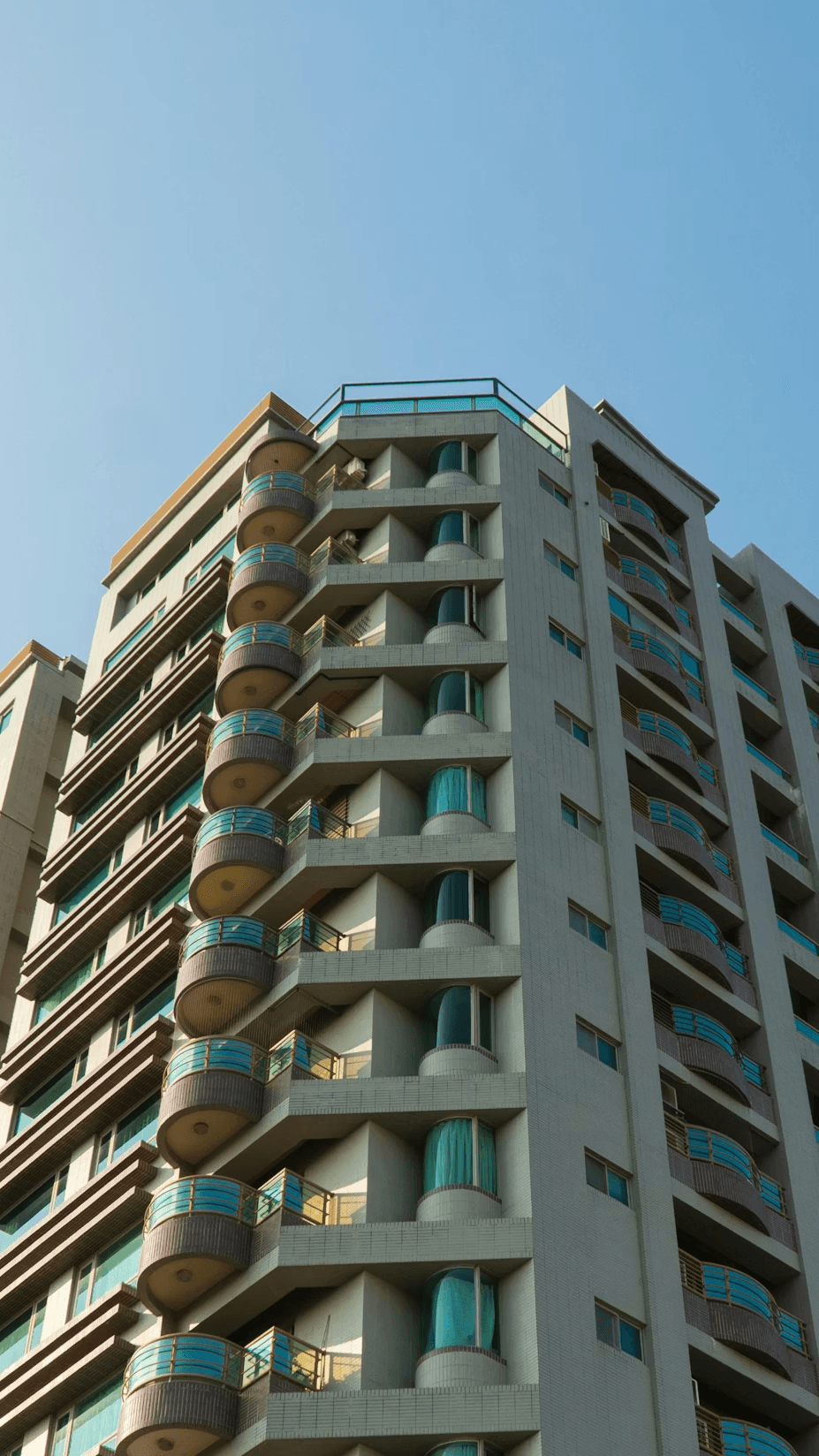 YAŞAYIŞ KOMPLEKSLƏRİ